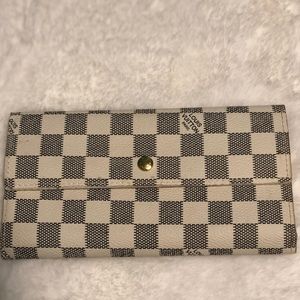 Louis Vuitton wallet